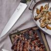 Slika Victorinox 6.8003.22B 22cm kuhinjski nož crni